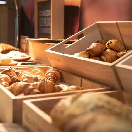 Ibis La Bocca Hotel 3*