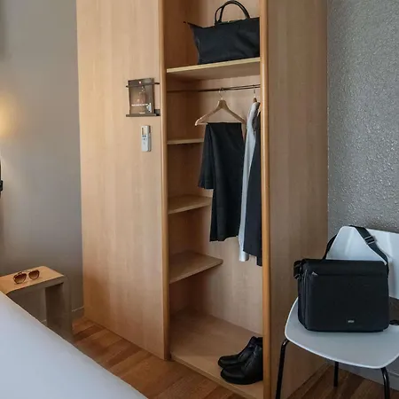 Ibis La Bocca