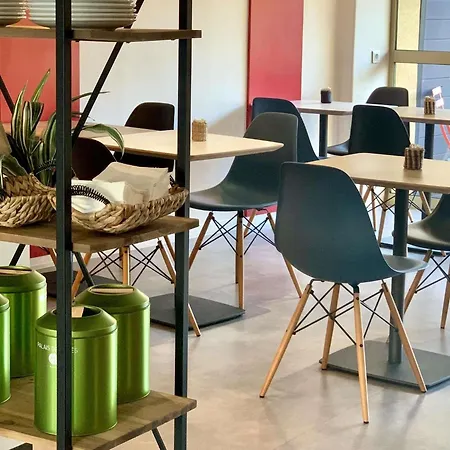 Ibis La Bocca Szálloda 3*