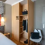 Ibis La Bocca Hotel
