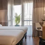 Ibis La Bocca