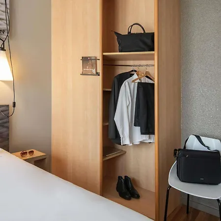 ホテル Ibis La Bocca