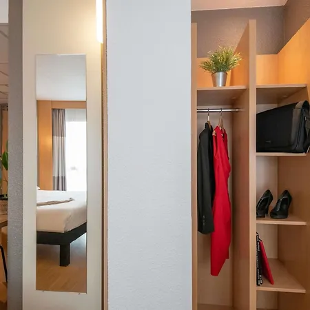 Ibis La Bocca Hotel 3*