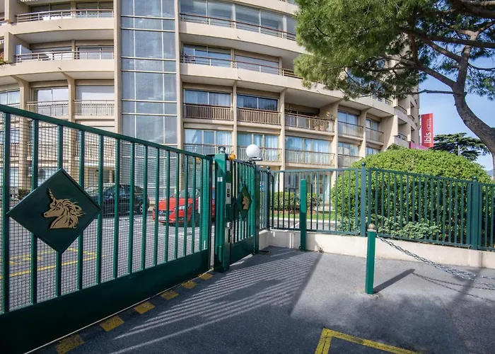 Ibis La Bocca Ξενοδοχείο 3*