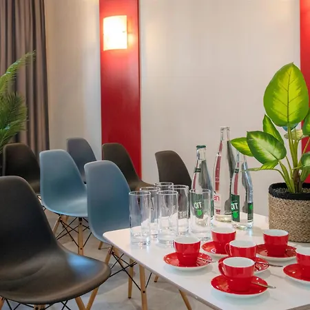 Ibis La Bocca 3* קאן